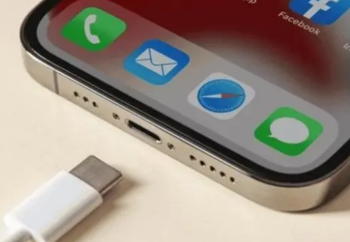 大埔苹果15维修分享iPhone15改USB-C接口后能和安卓用户互借充电器吗